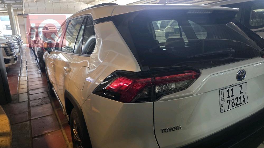 تويوتا راف 4